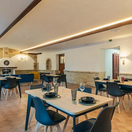 Πανσιόν Feel Good House 4*