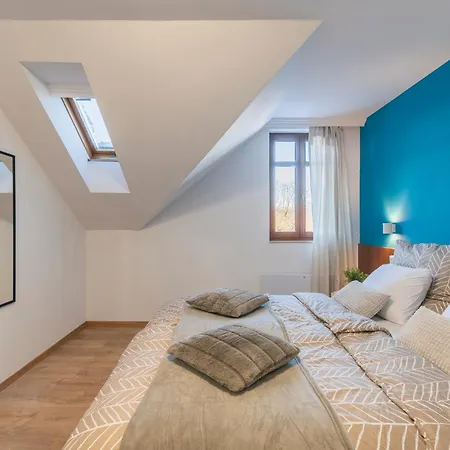 Πανσιόν Feel Good House 4*