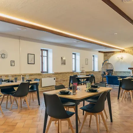 Πανσιόν Feel Good House