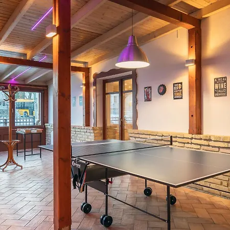 Πανσιόν Feel Good House Notincs