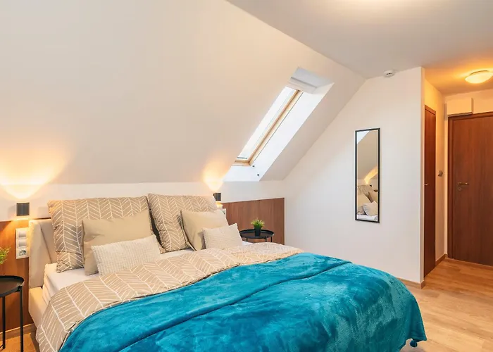 Guest house Feel Good House Notincs