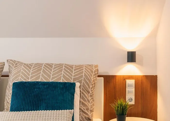 Гостевой дом Feel Good House Notincs